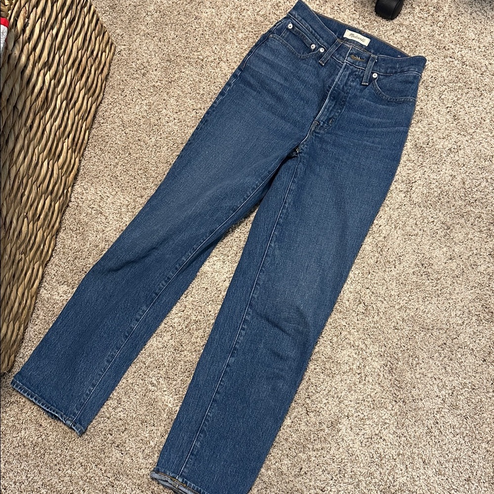 Madewell The Perfect Vintage Straight Jean in Mayfield Wash. Size 24. EUC.